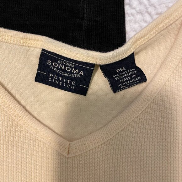 BUNDLE: Petite Medium V-Neck Tshirts - Sonoma Petite Brand - Picture 7 of 10